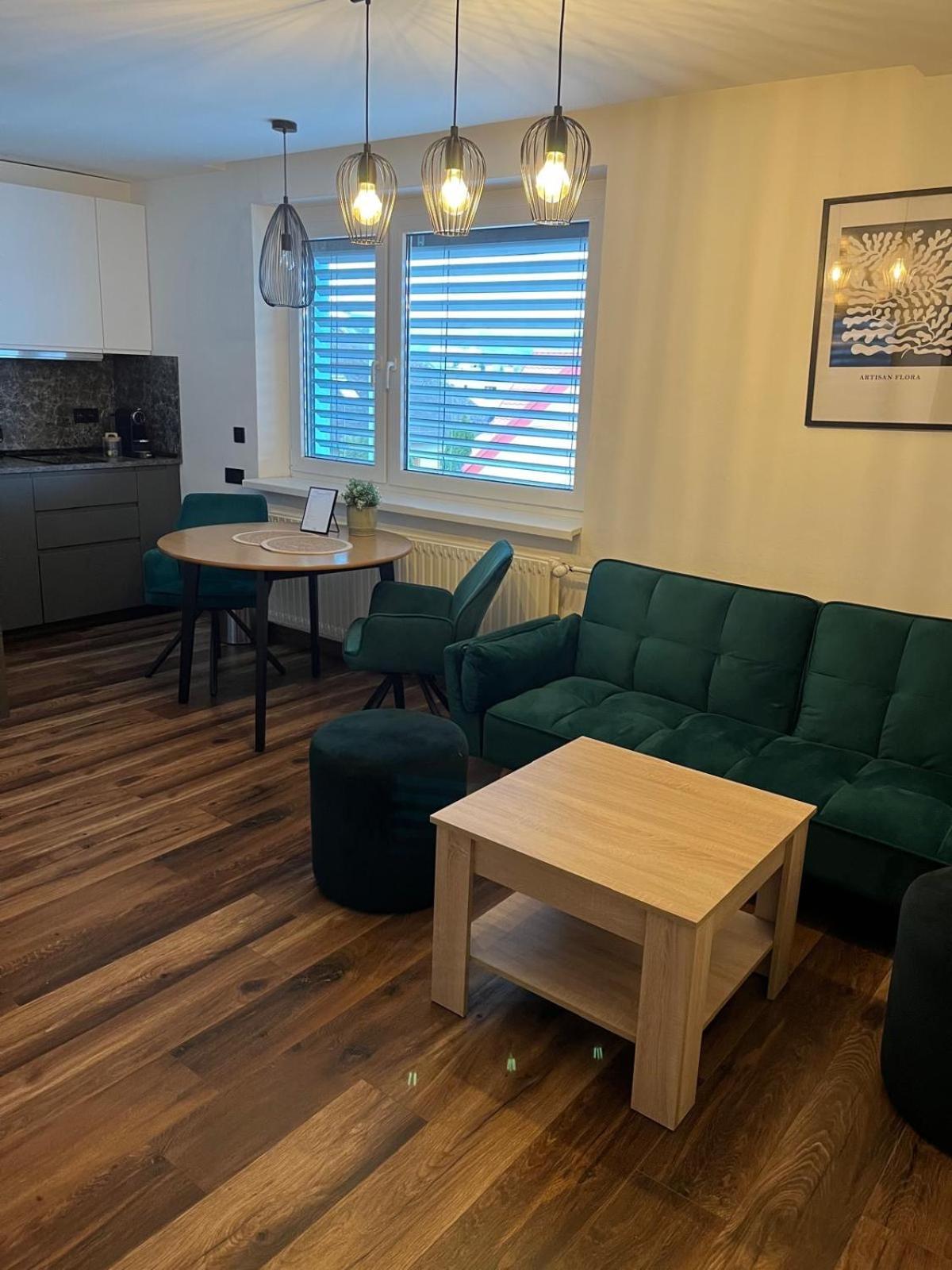 Iq Apartments Presov Ngoại thất bức ảnh