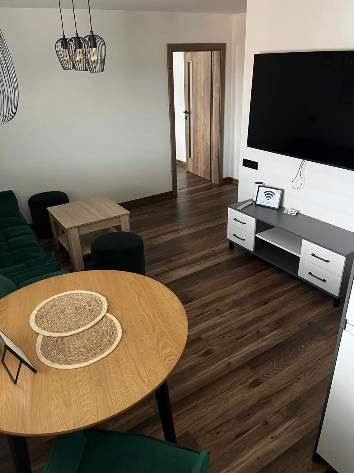 Iq Apartments Presov Ngoại thất bức ảnh