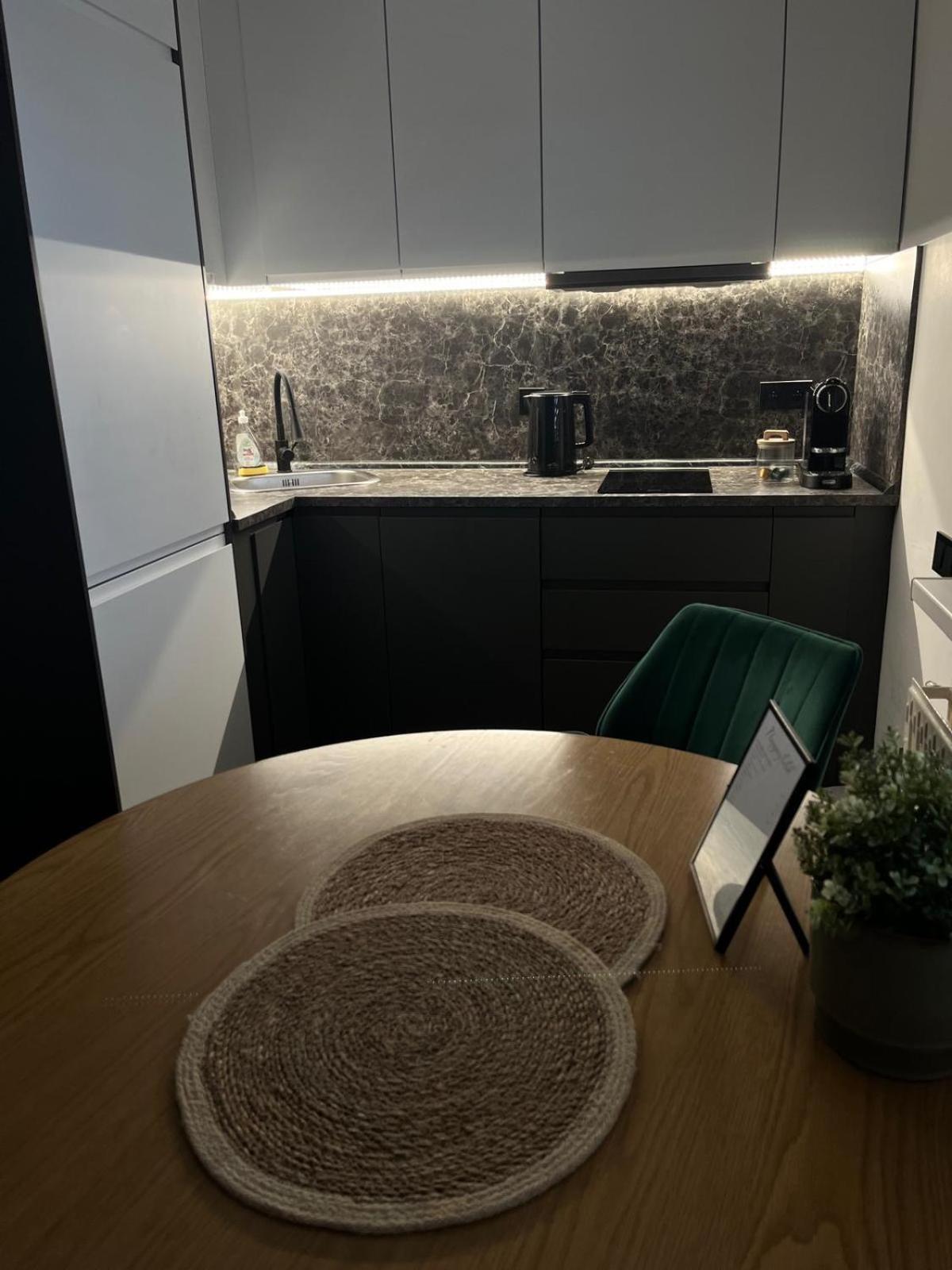 Iq Apartments Presov Ngoại thất bức ảnh