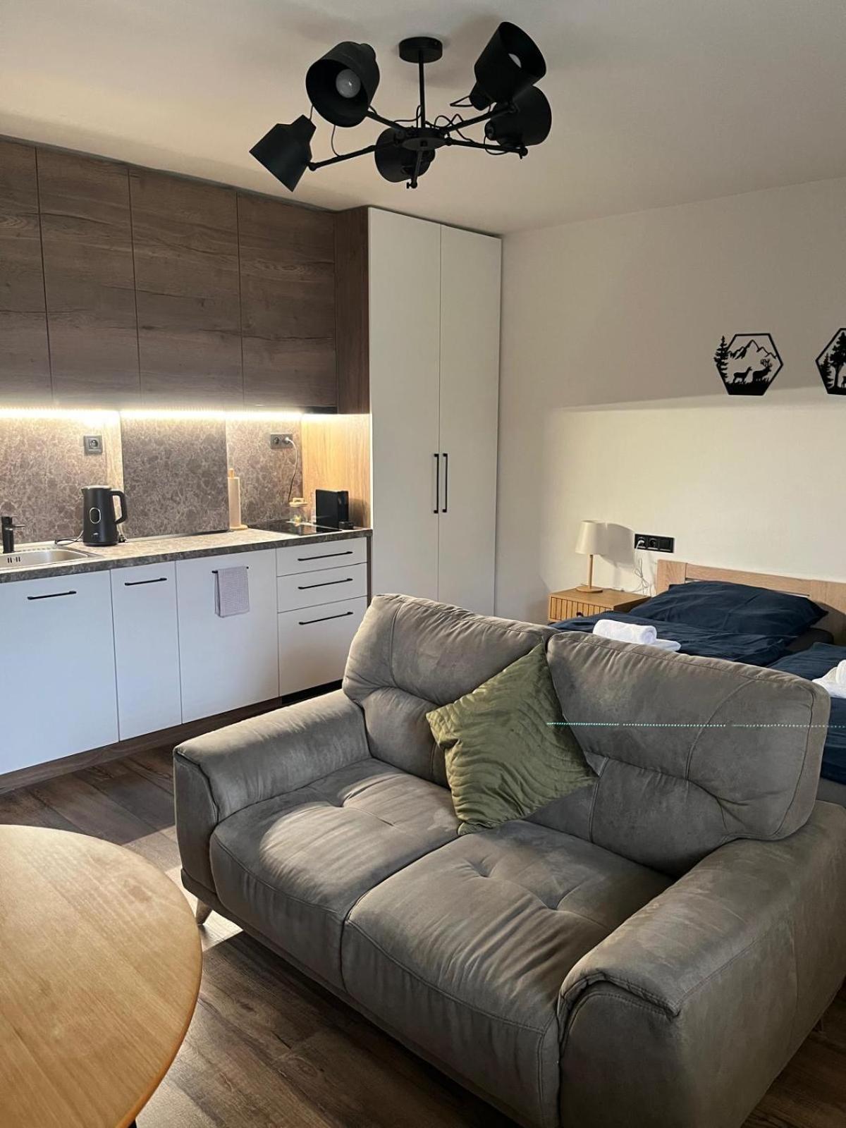 Iq Apartments Presov Ngoại thất bức ảnh